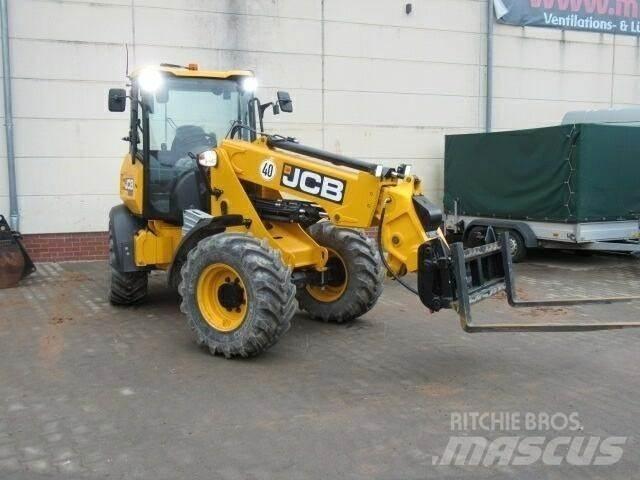 JCB TM220 Agri Voorladers en gravers