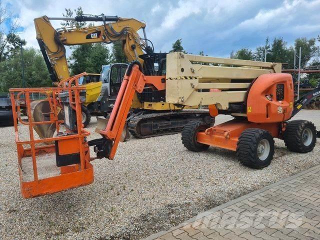JLG 450 AJ - Knikarmhoogwerkers