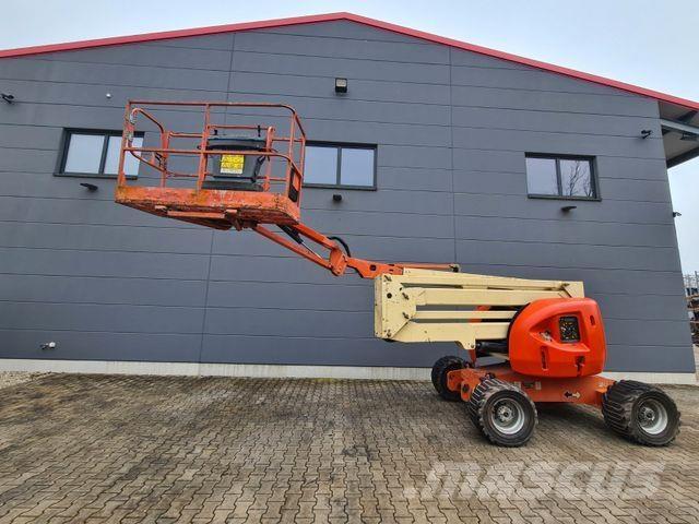 JLG 450 AJ - Knikarmhoogwerkers