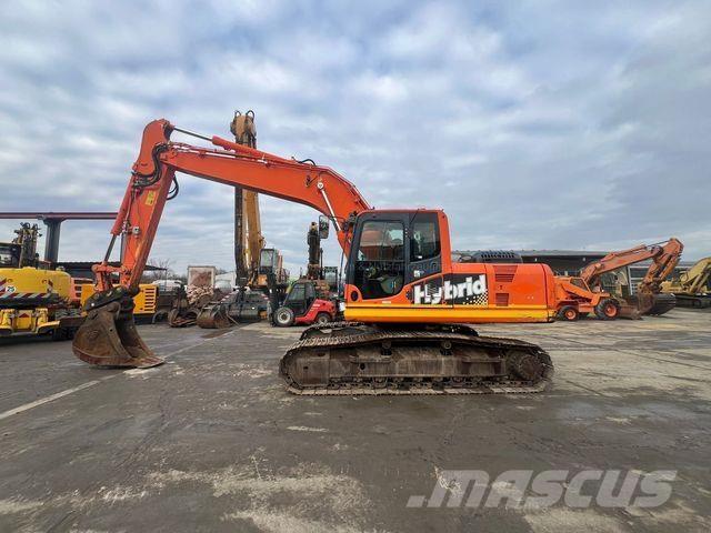 Komatsu HB 215 LC-1 Rupsgraafmachines