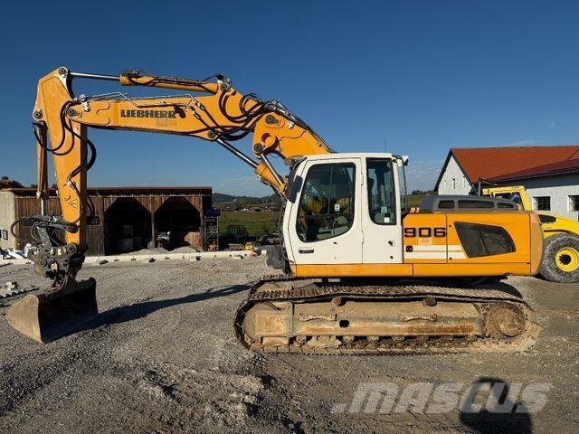 Liebherr R 906 LC Rupsgraafmachines
