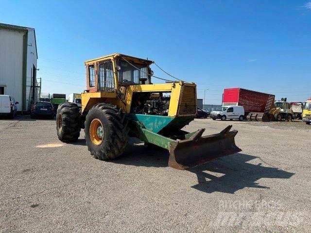 LKT 120 4x4 VIN 983 Harvesters