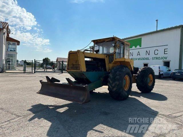 LKT 120 4x4 VIN 983 Harvesters