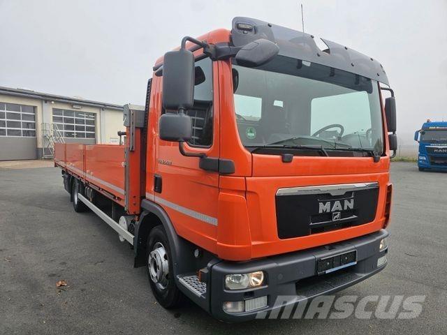 MAN 12.220 Platte bakwagens