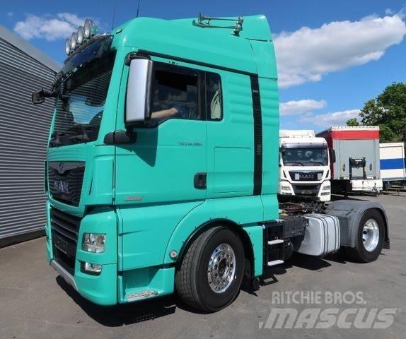 MAN TGX 18.560 FLLS Trekkers