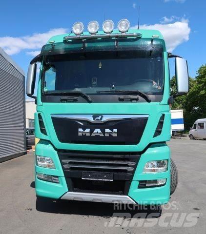 MAN TGX 18.560 FLLS Trekkers