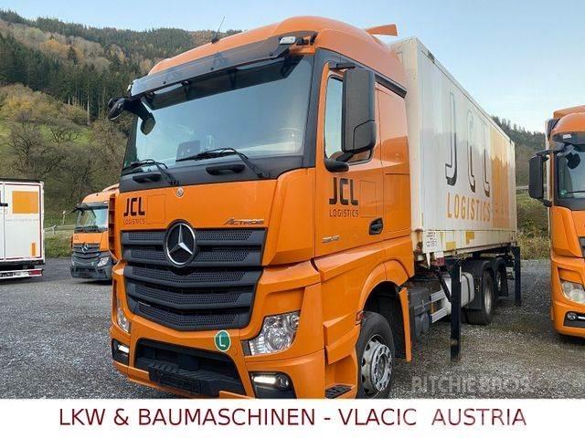 Mercedes-Benz 2545 Chassis met cabine