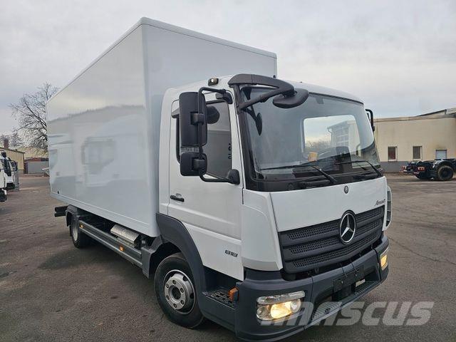 Mercedes-Benz 818 Gesloten opbouw