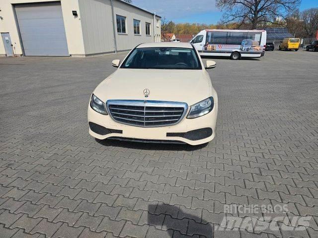 Mercedes-Benz E 200 Auto's