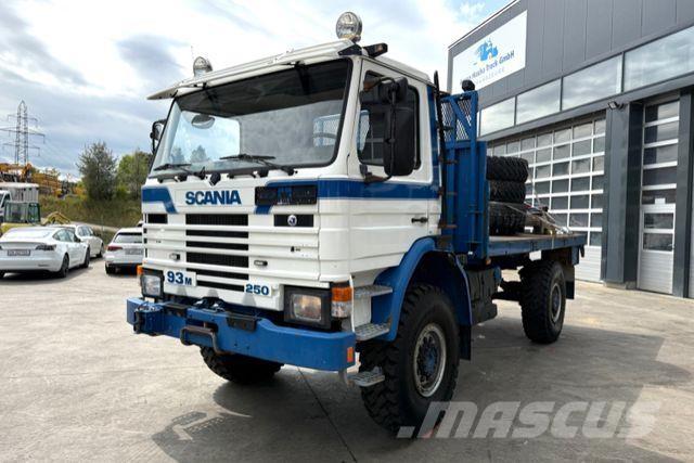 Scania 93M 250 4x4 Platte bakwagens