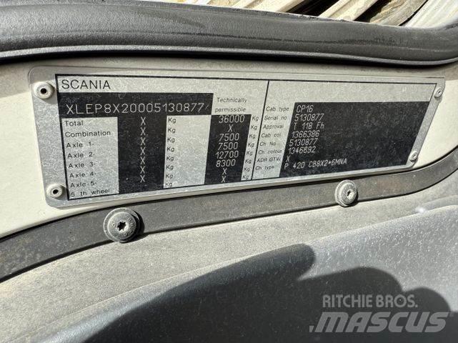 Scania P420 8X2*6 Chassis met cabine
