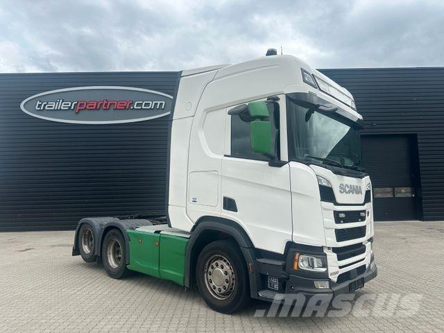 Scania R 500 6x2 Trekkers