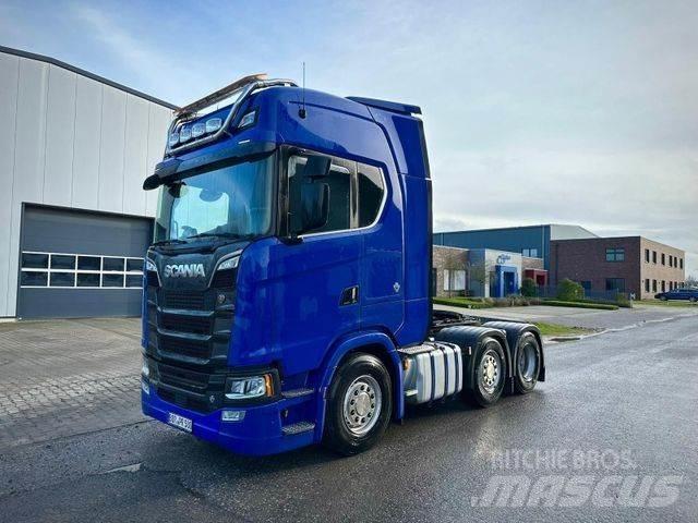 Scania S 580 V8 6x2 Trekkers