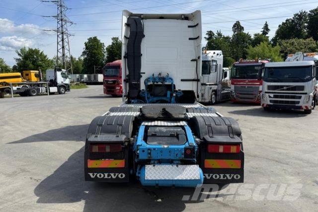 Volvo FH16-750 6x2 Trekkers