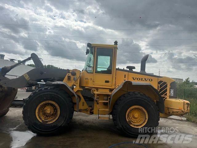 Volvo L 120 E Wielladers