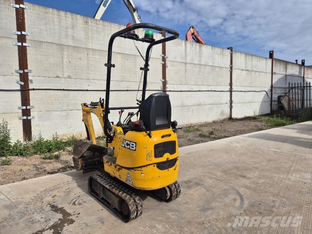 JCB 8008 Rupsgraafmachines