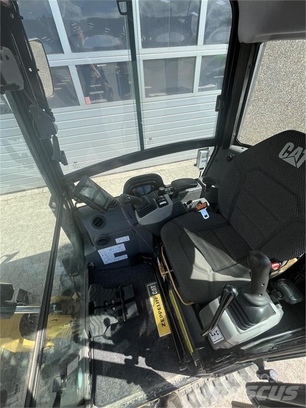 CAT 301.8 Minigraafmachines < 7t