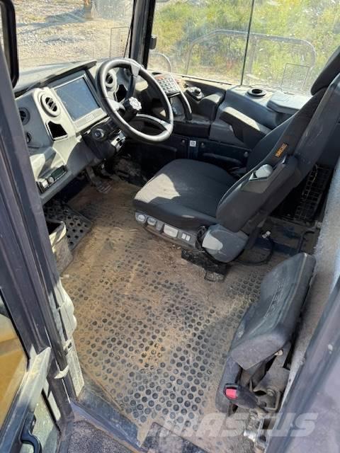 Bell B40E Knik dumptrucks