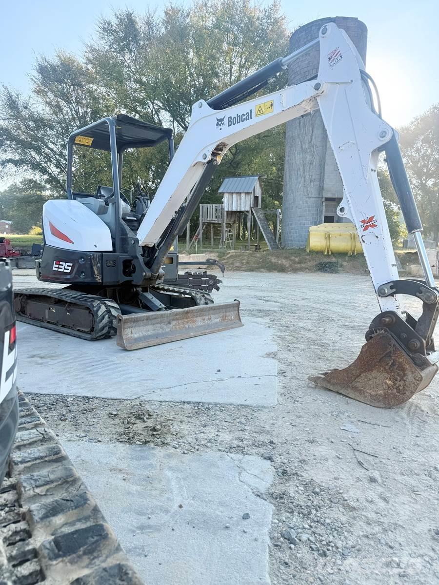 Bobcat E35 Minigraafmachines < 7t
