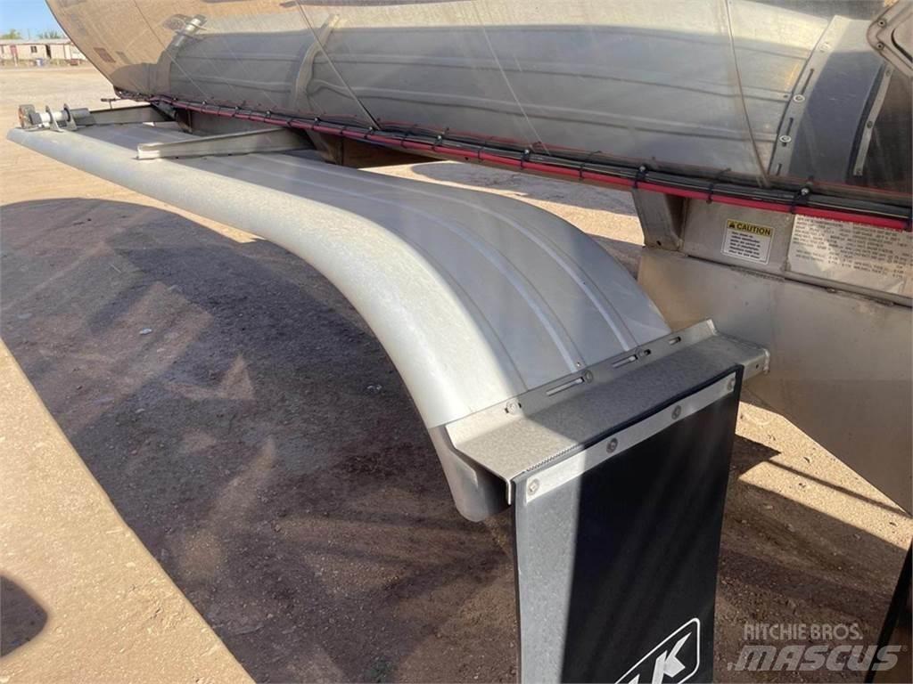  BULK Tankwagen