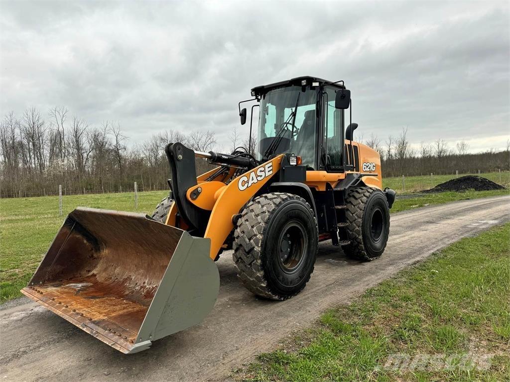 CASE 621G Wielladers