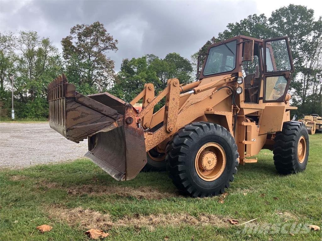 CASE W24 Wielladers