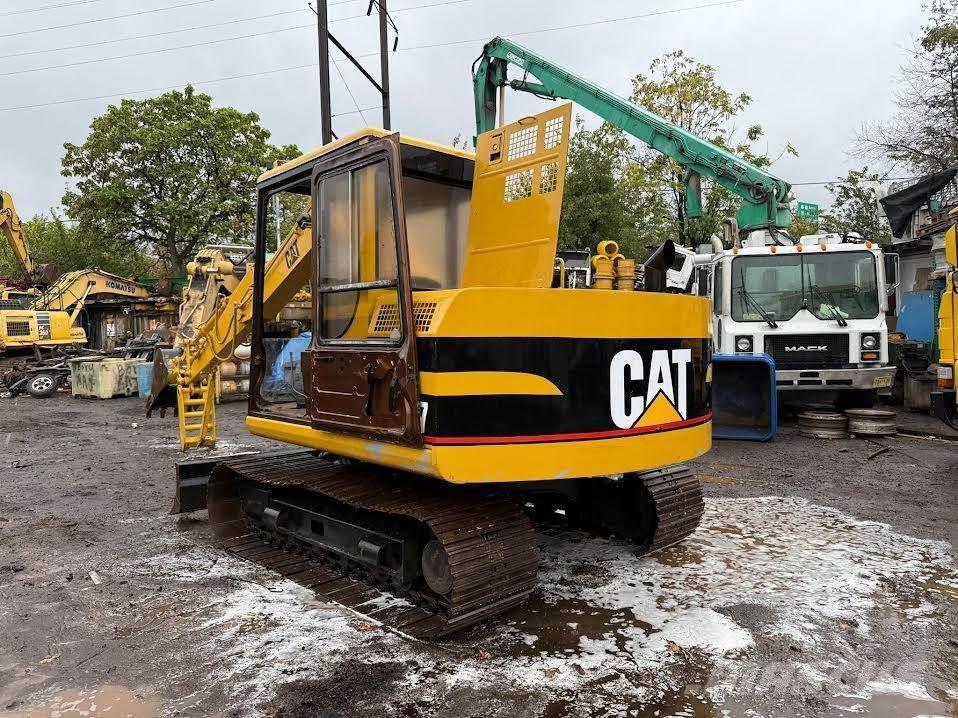 CAT 307 Rupsgraafmachines