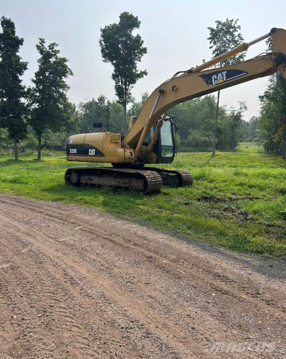 CAT 320C Rupsgraafmachines