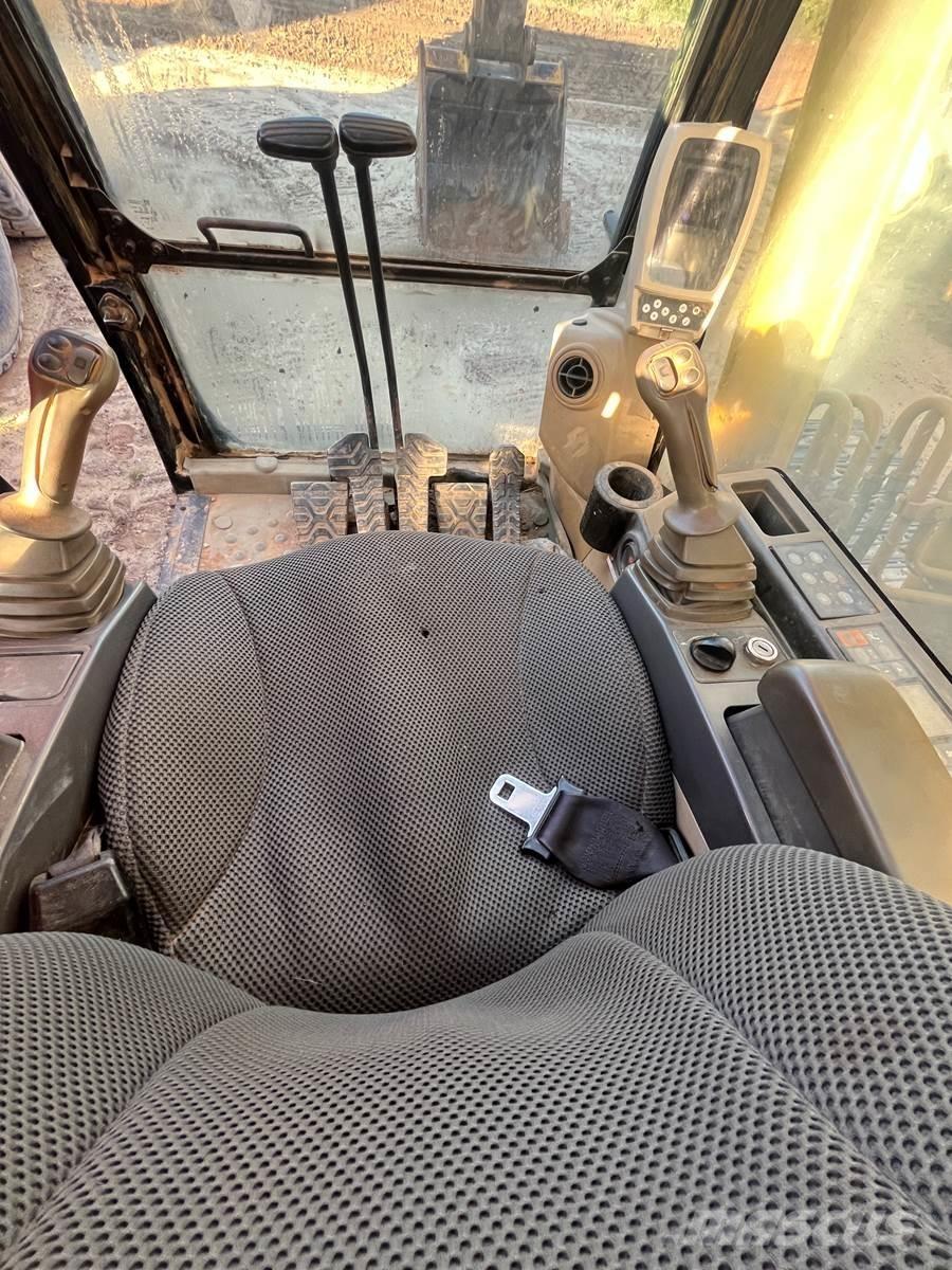 CAT 320CL Rupsgraafmachines