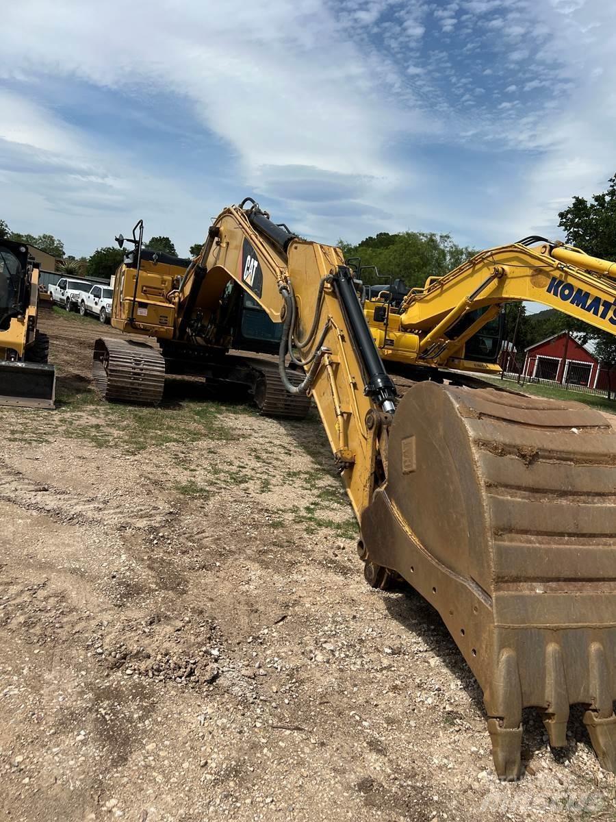 CAT 323FL Rupsgraafmachines
