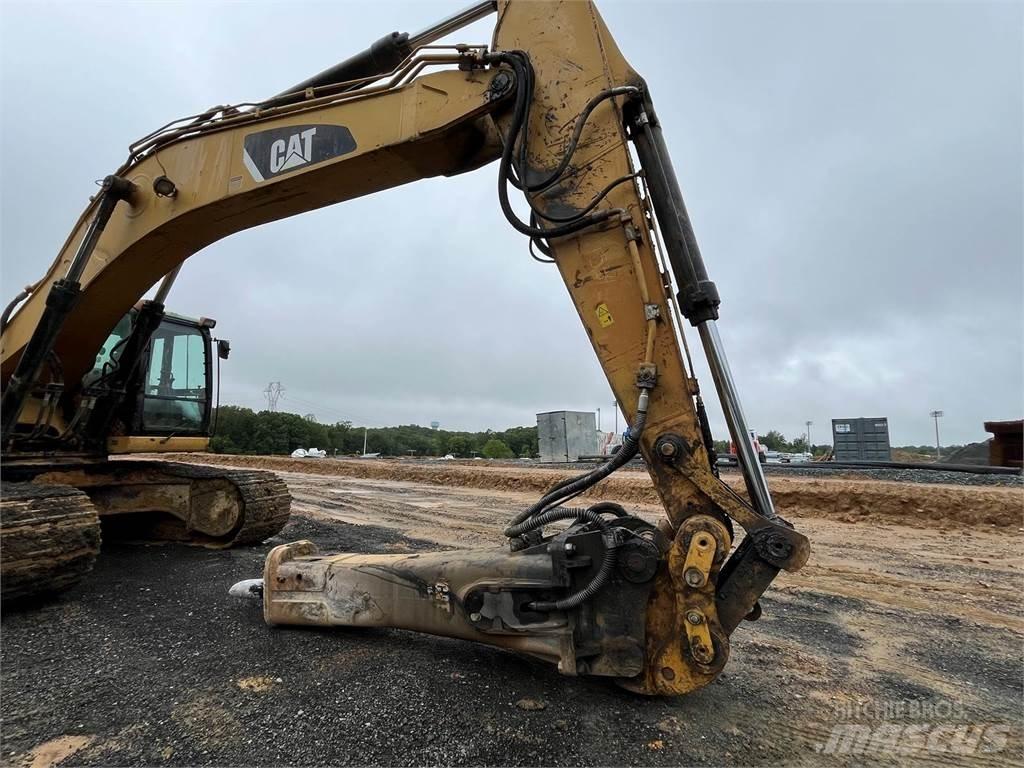CAT 330DL Rupsgraafmachines
