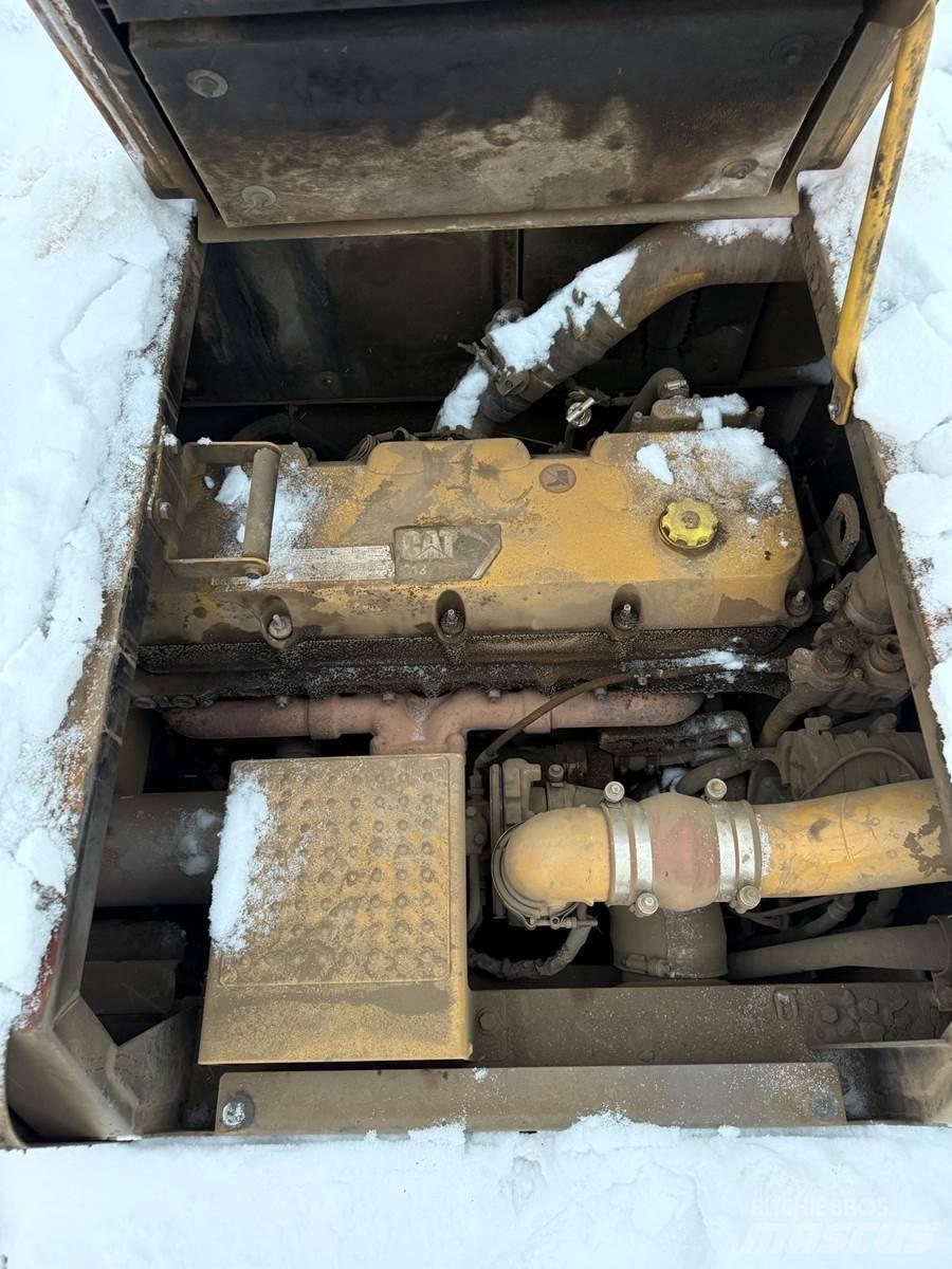 CAT 349D2 Rupsgraafmachines