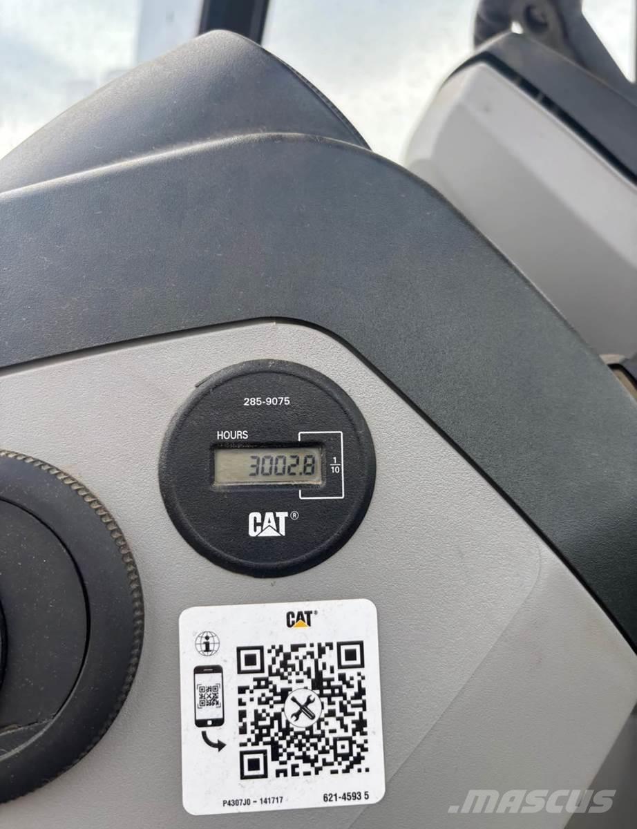 CAT 420E Graaf-laadcombinaties