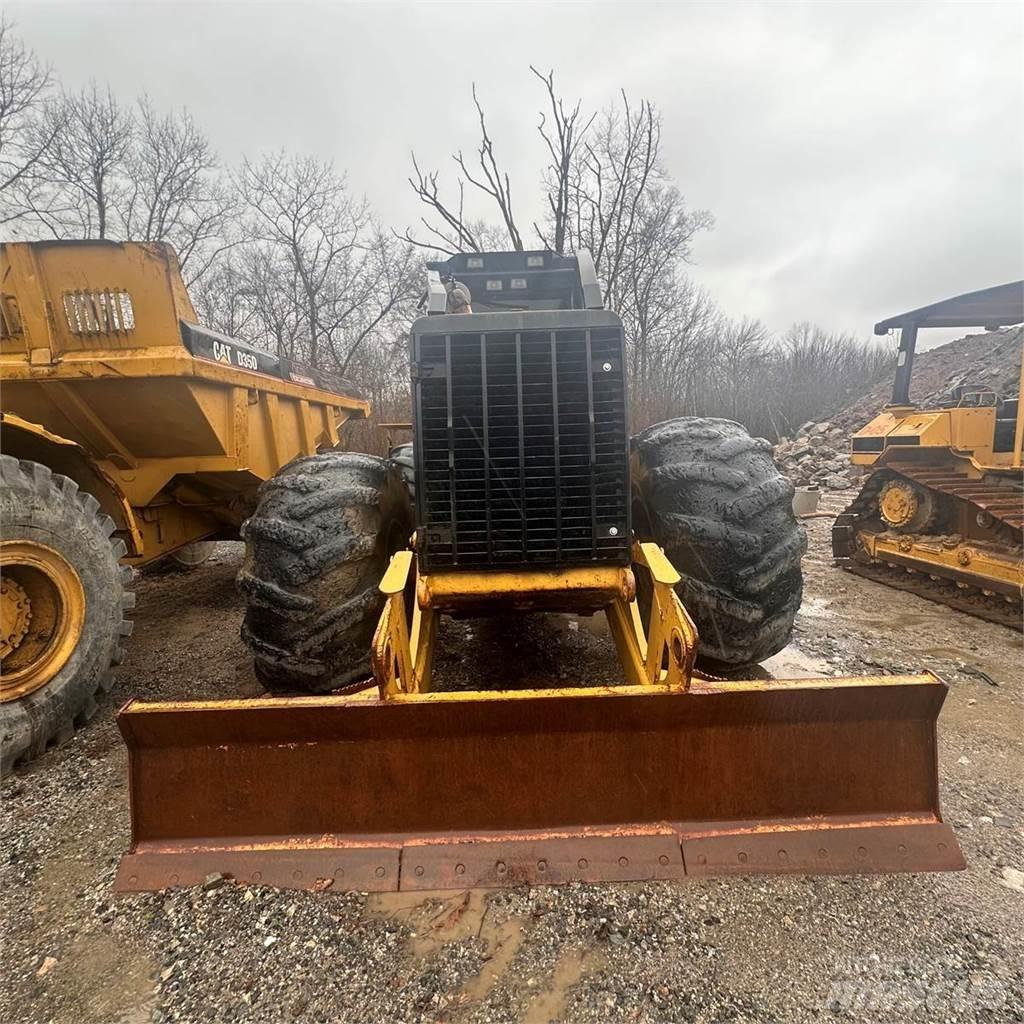 CAT 545 Skidders