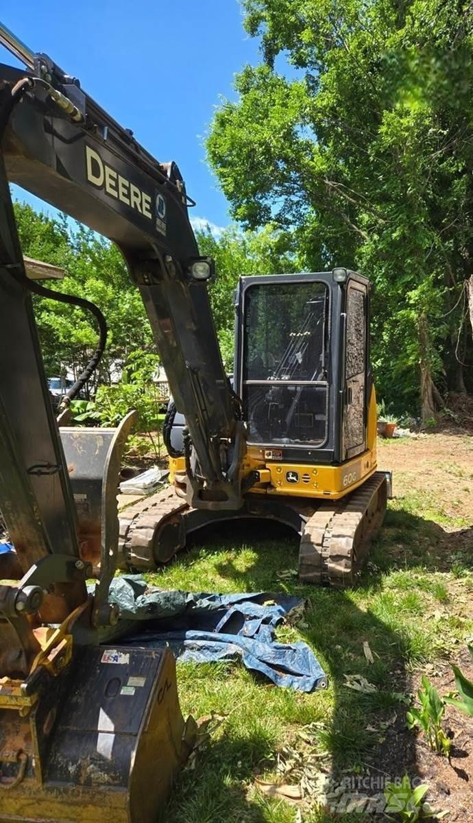 CAT 60 Minigraafmachines < 7t