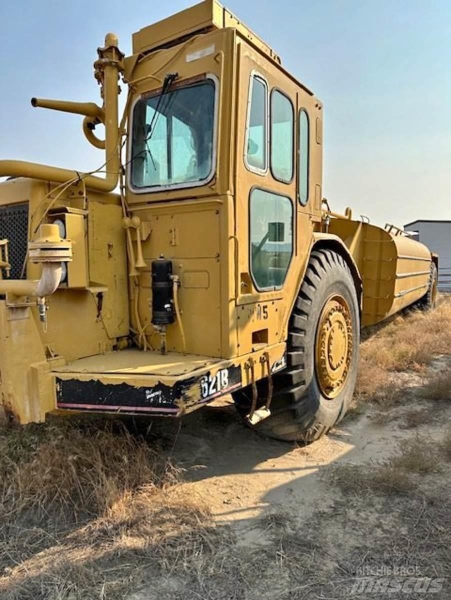 CAT 621B Water tankwagens