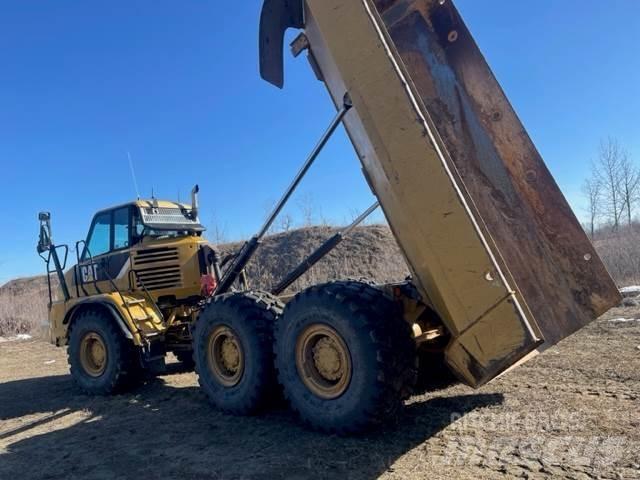 CAT 730 Knik dumptrucks