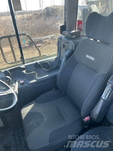 CAT 730 Knik dumptrucks