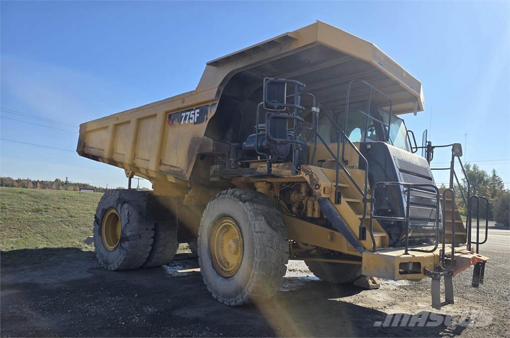 CAT 775F Knik dumptrucks