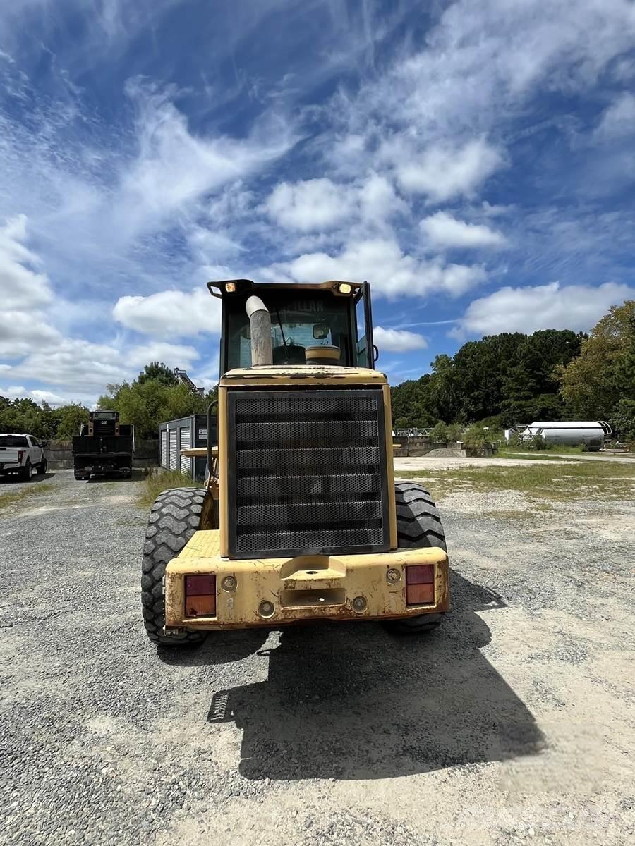 CAT 928G Wielladers