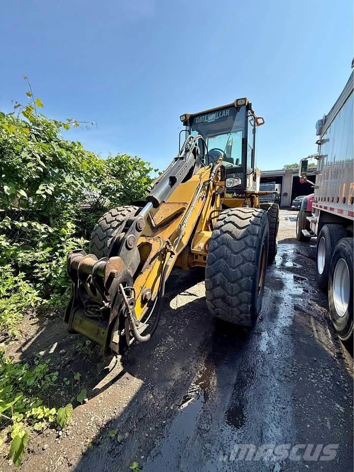CAT 930G Wielladers