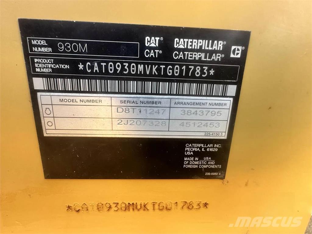 CAT 930M Wielladers