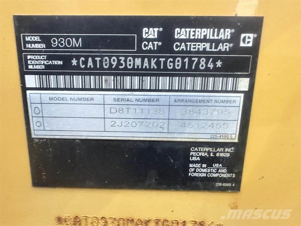 CAT 930M Wielladers