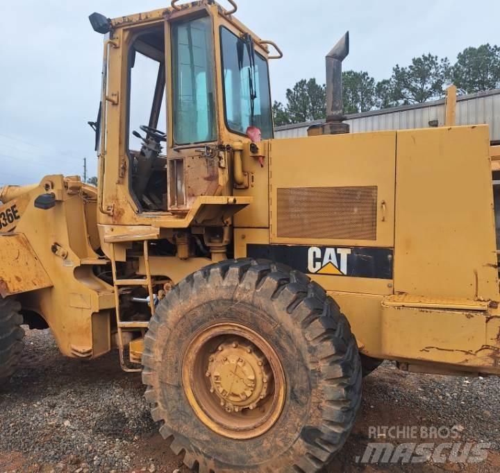 CAT 936E Wielladers