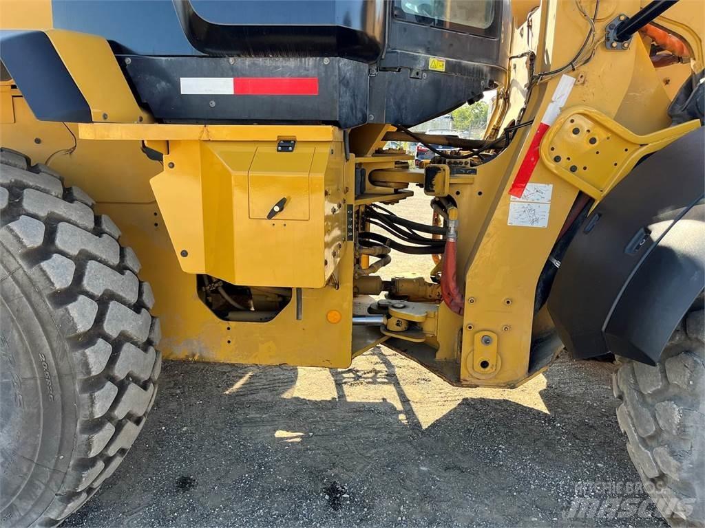 CAT 938M Wielladers