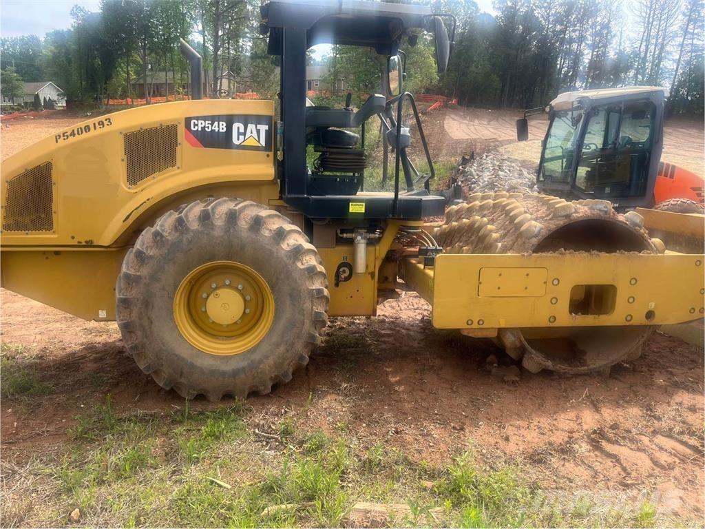 CAT CP54B Grondverdichtingsmachines