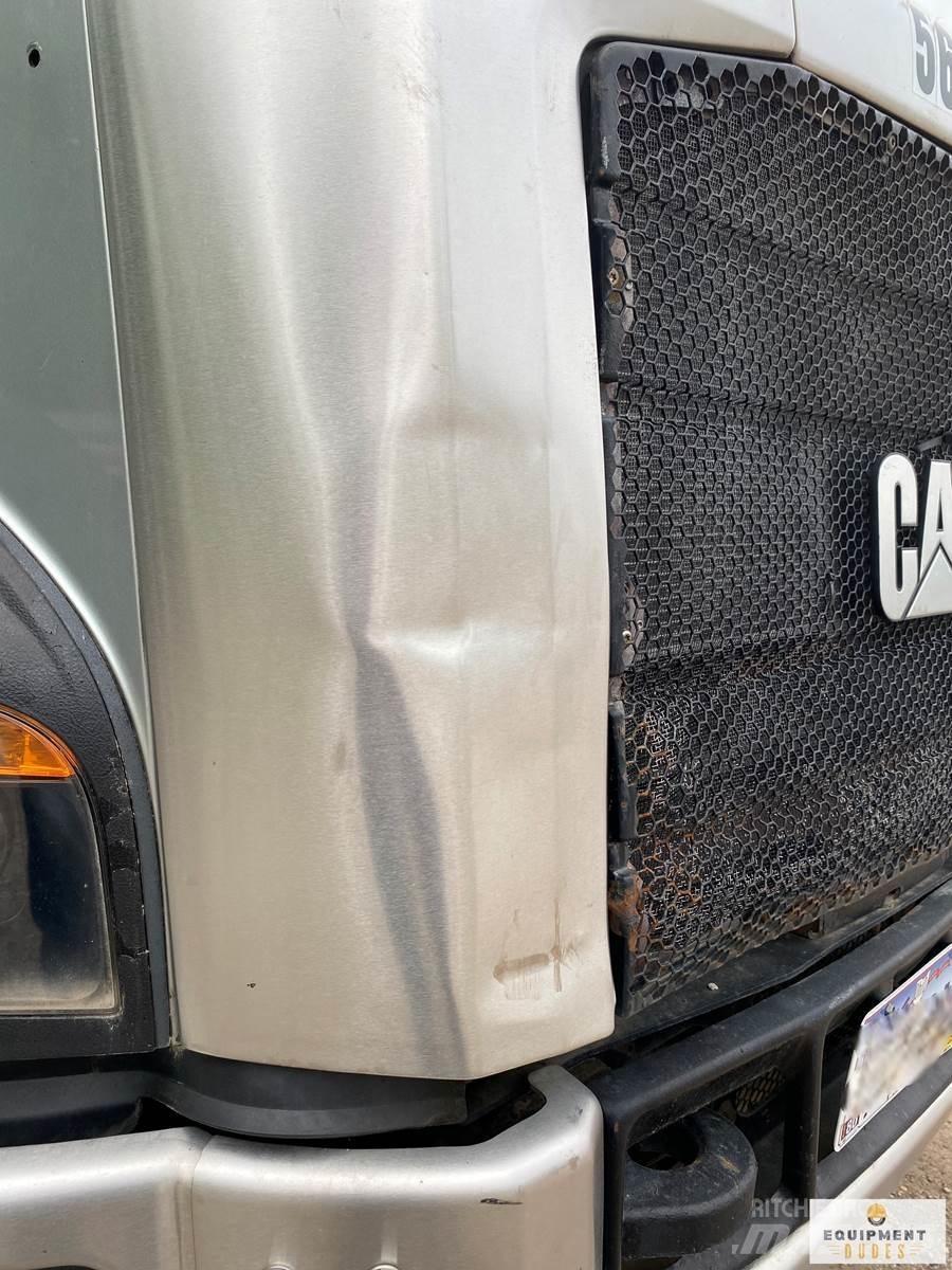 CAT CT660 Kipper