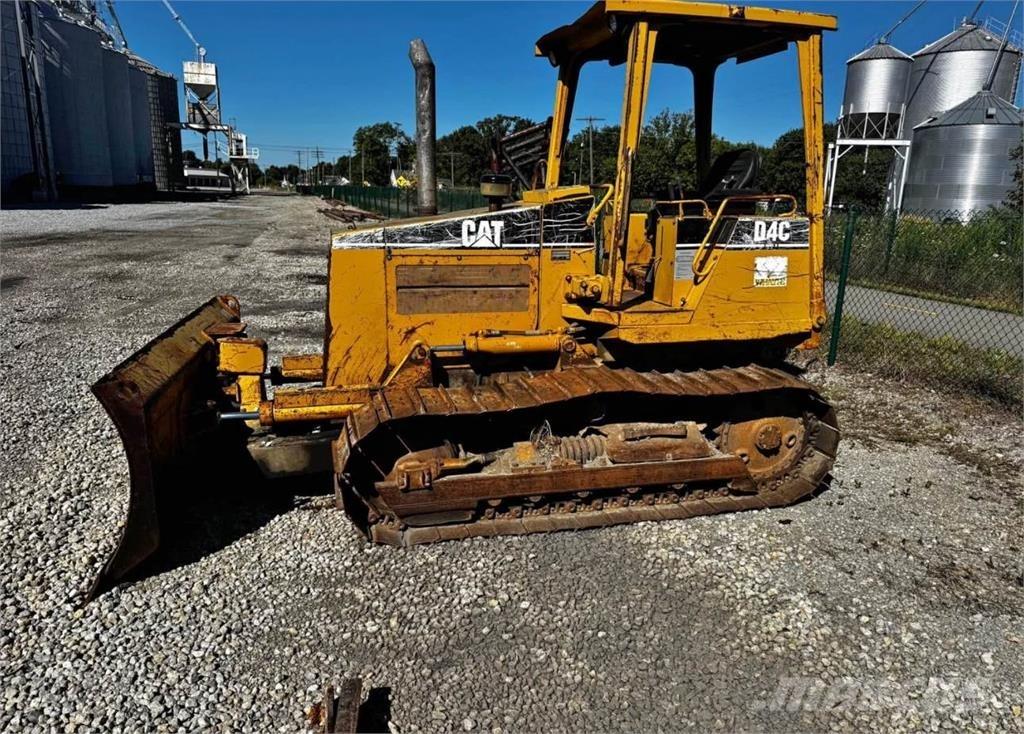 CAT D4C Rupsdozers