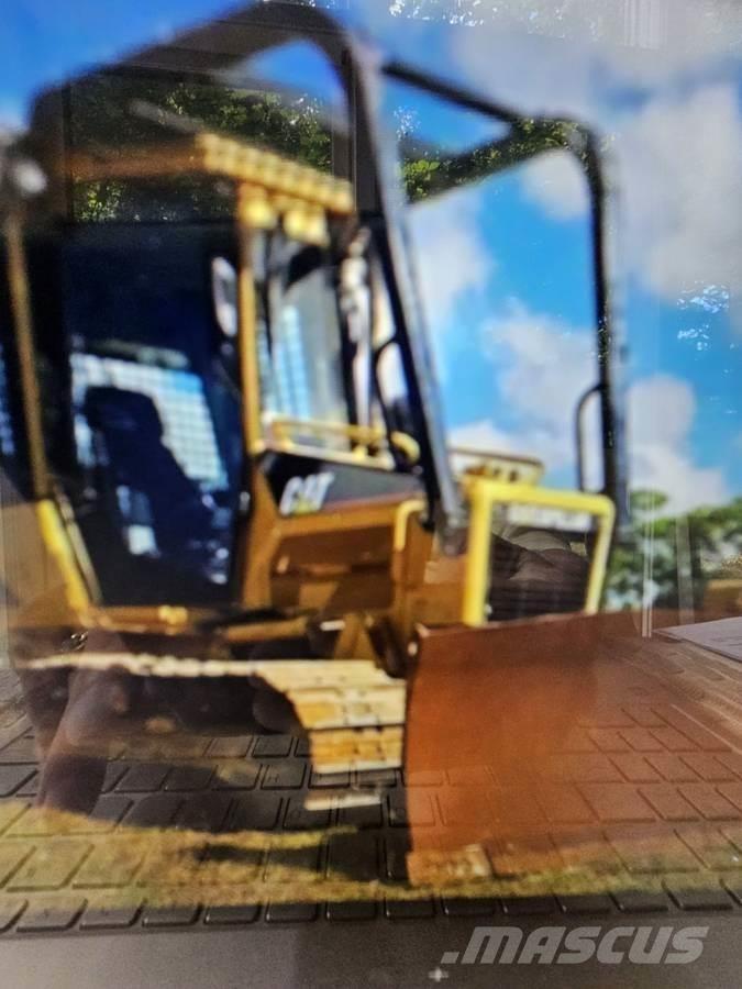 CAT D5G XL Rupsdozers