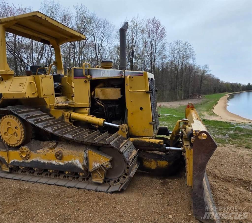 CAT D5H Rupsdozers